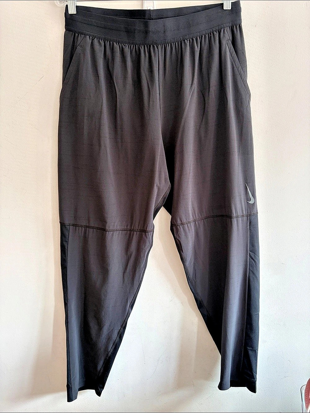 Nike Men's Dri-FIT Stride Woven Pant Joggers Black Medium